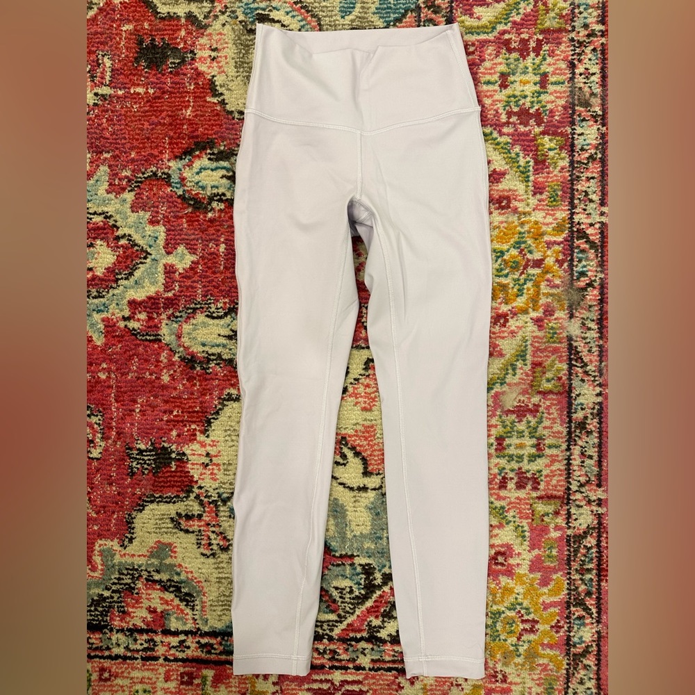 Lululemon align leggings! 💜 - Picture 3 of 5